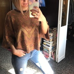 Free People 3/4 sleeve sweater top🌿